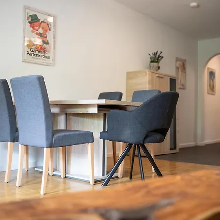 Mittendrin Apartment Garmisch-Partenkirchen